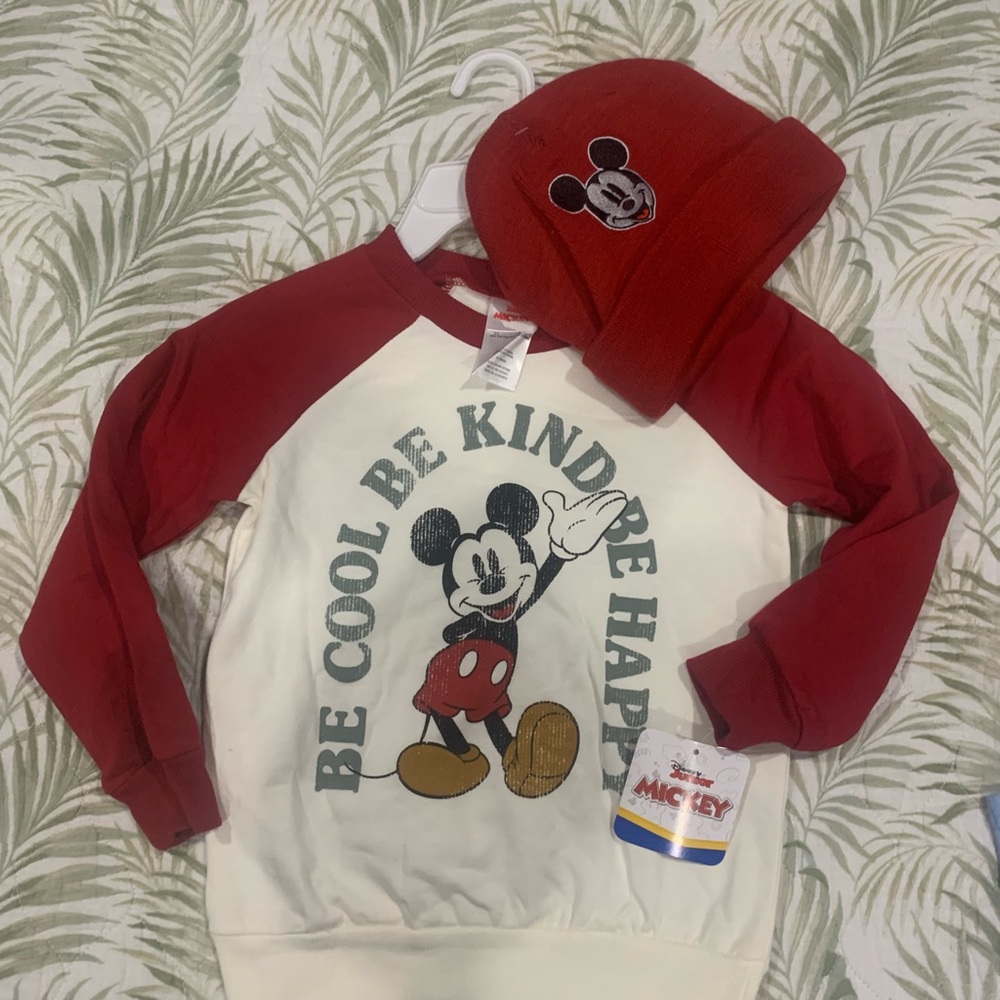 Mickey Mouse sweater